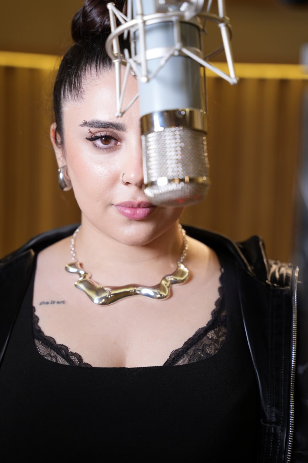 Pardis in the studio